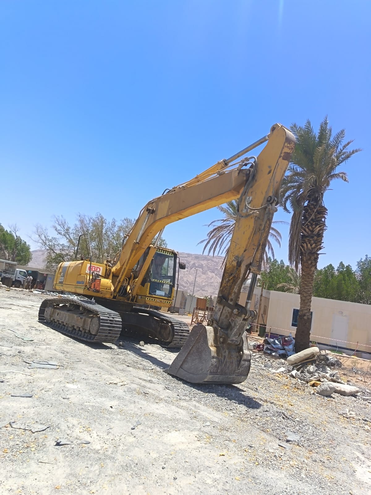 Komatsu PC 220 excavator
